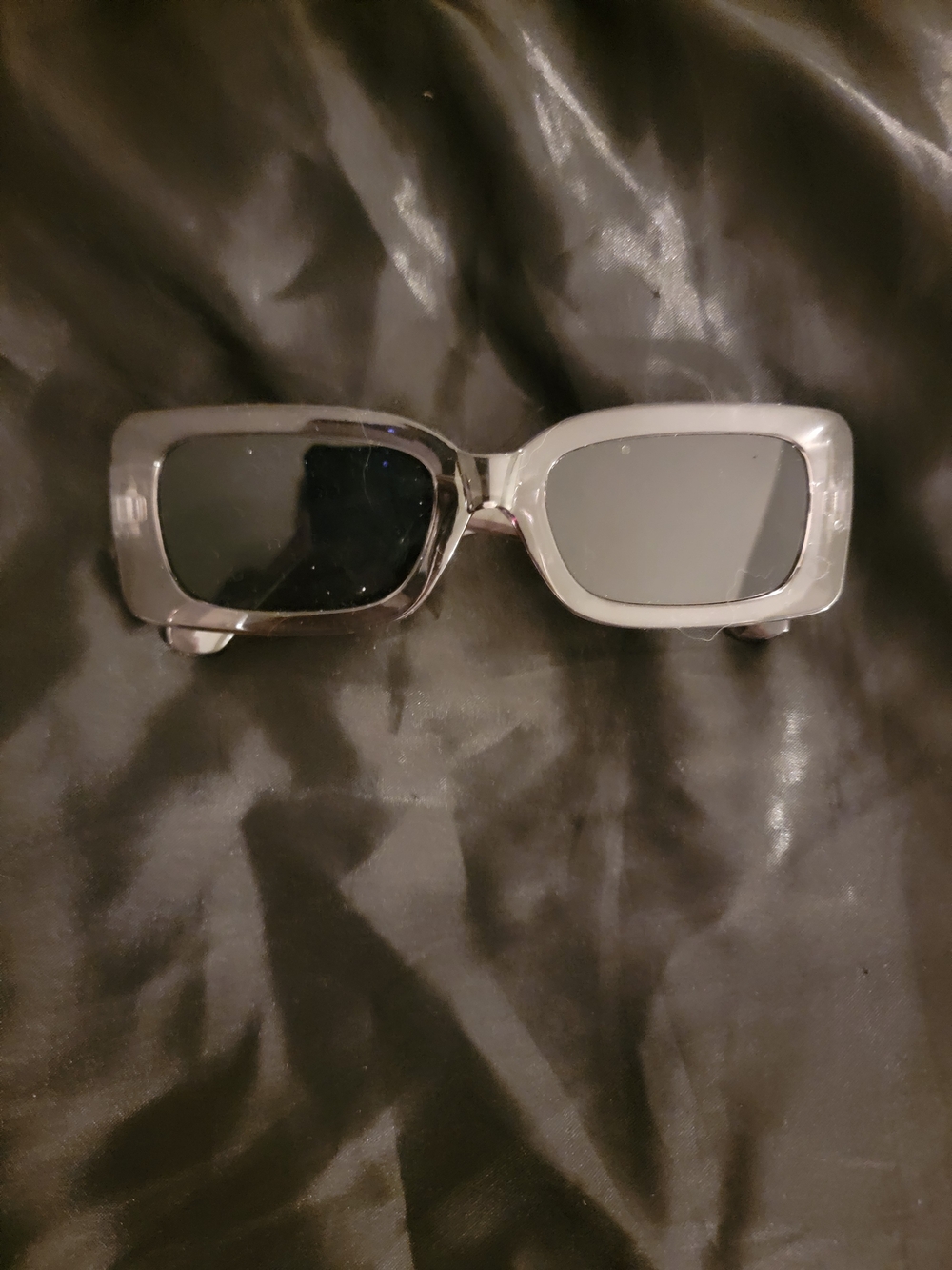 SHEIN Black Rectangle Sunglasses